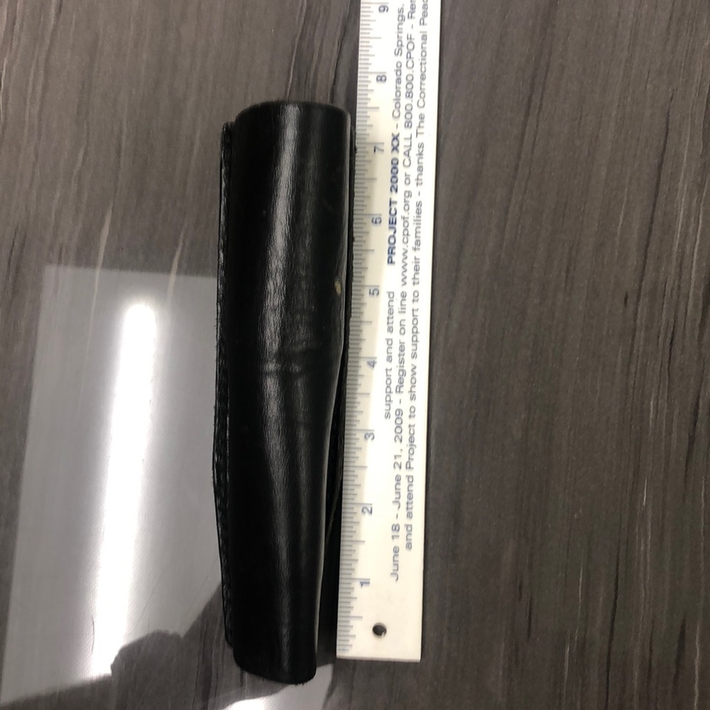 Flashlight holder